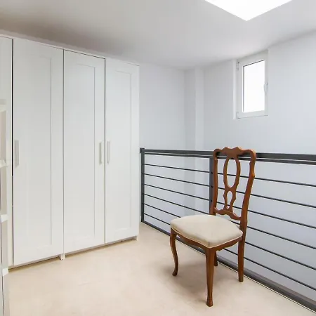 Vlc Host - Botanico * فالنسيا